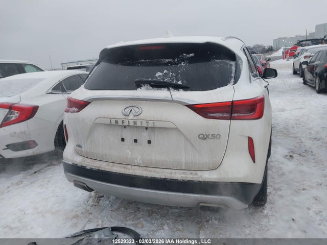 3PCAJ5M31KF109719 Infiniti QX50