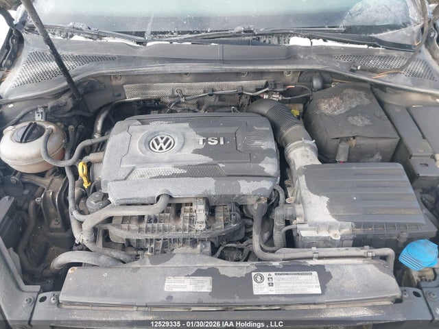 3VW5T7AU6HM022341 Volkswagen GTI S