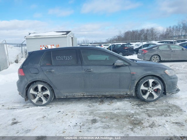 3VW5T7AU6HM022341 Volkswagen GTI S