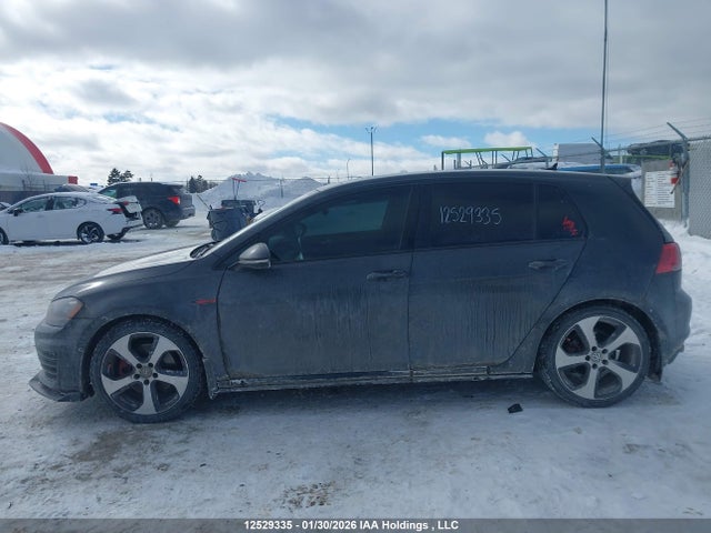 3VW5T7AU6HM022341 Volkswagen GTI S