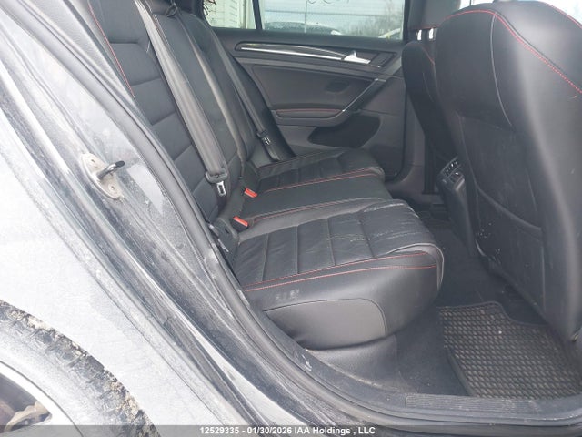 3VW5T7AU6HM022341 Volkswagen GTI S