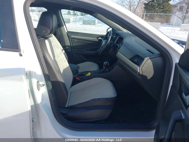3VWE57BU9KM018509 Volkswagen Jetta
