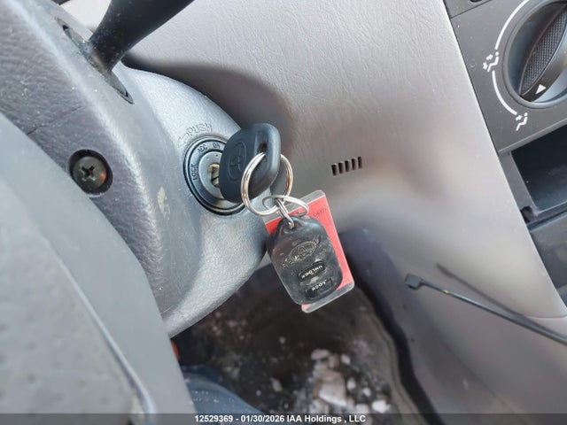 Продажа на аукционе авто 2005 Toyota Corolla Ce/le/s, vin: 2T1BR32E95C896174, номер лота: 12529369