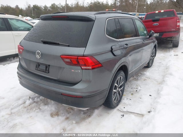 12529379 :رقم المزاد ، 3VV2B7AX4LM028748 vin ، 2020 Volkswagen Tiguan مزاد بيع