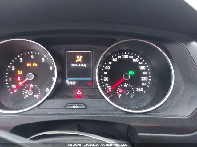 12529379 :رقم المزاد ، 3VV2B7AX4LM028748 vin ، 2020 Volkswagen Tiguan مزاد بيع