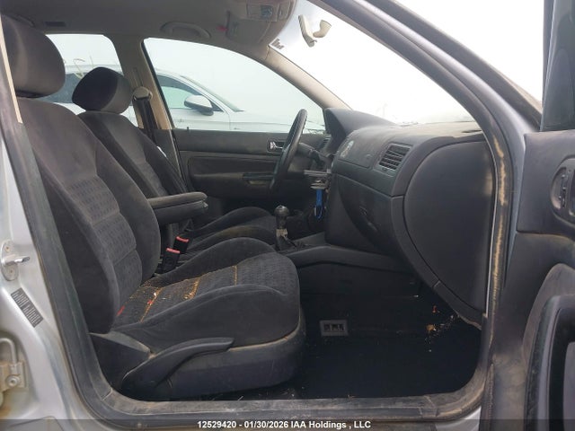 12529420 :رقم المزاد ، 3VWSK29M73M090380 vin ، 2003 Volkswagen Jetta Gls مزاد بيع