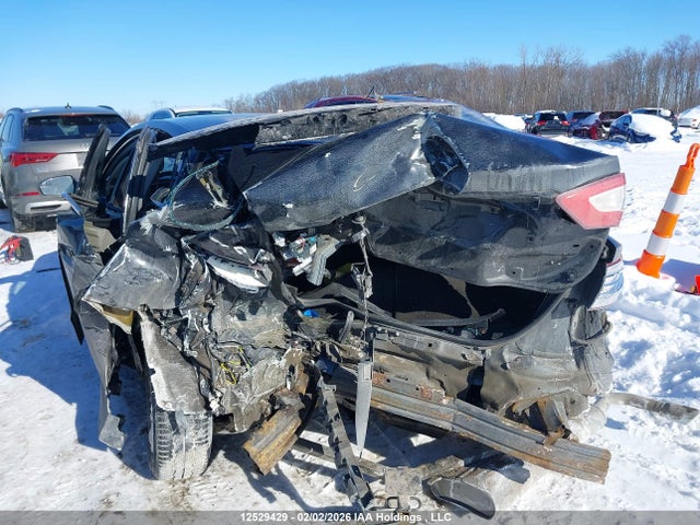 1FA6P0G7XF5126814 Ford FUSION S