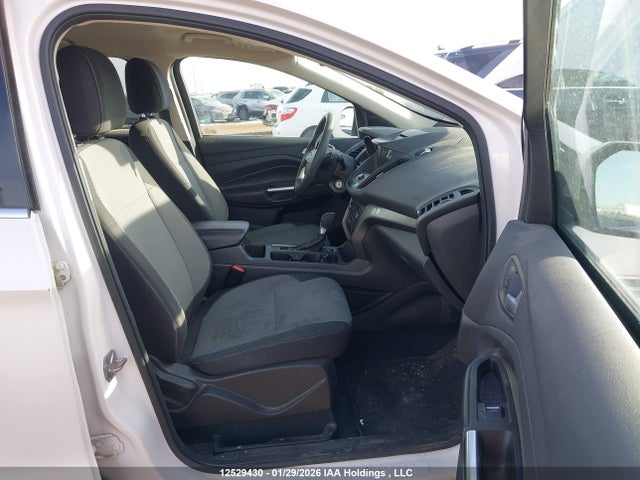 1FMCU9GD7HUB16830 Ford ESCAPE SE