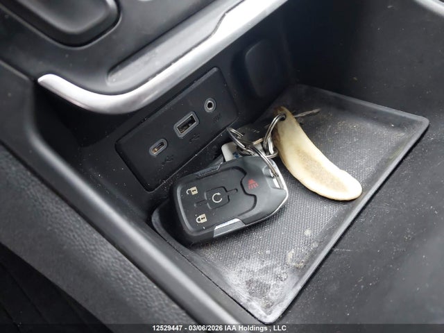 3GKALTEV4KL199226 GMC Terrain Sle