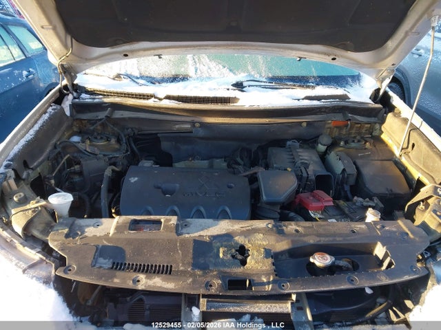 Mitsubishi Outlander 2019 JA4AZ2A39KZ604363 Image 10