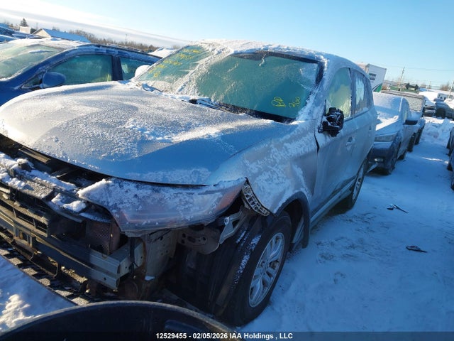 Mitsubishi Outlander 2019 JA4AZ2A39KZ604363 Image 2