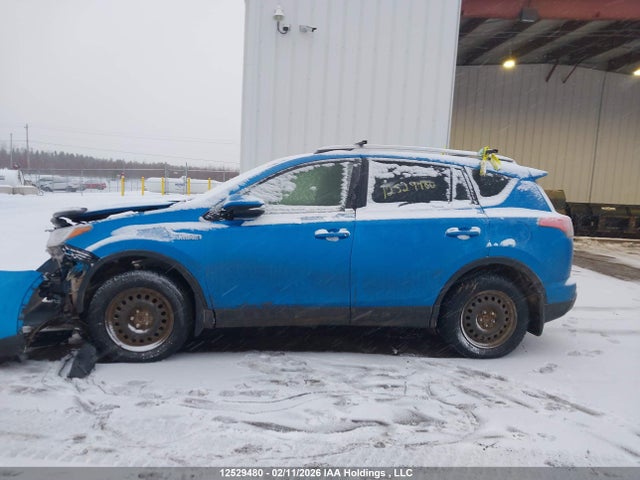 12529480 :رقم المزاد ، JTMRJREV3GD037575 vin ، 2016 Toyota Rav4 Hybrid Xle مزاد بيع