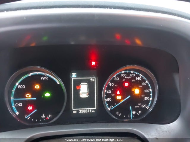 12529480 :رقم المزاد ، JTMRJREV3GD037575 vin ، 2016 Toyota Rav4 Hybrid Xle مزاد بيع