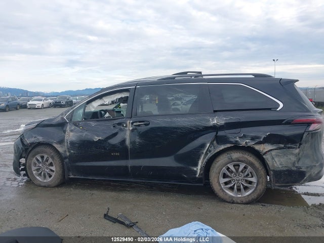 2025 Toyota Sienna Le 8-passenger მანქანა იყიდება აუქციონზე, vin: 5TDGSKFCXSS224933, აუქციონის ნომერი: 12529490