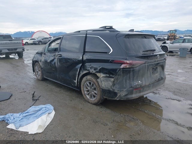2025 Toyota Sienna Le 8-passenger მანქანა იყიდება აუქციონზე, vin: 5TDGSKFCXSS224933, აუქციონის ნომერი: 12529490