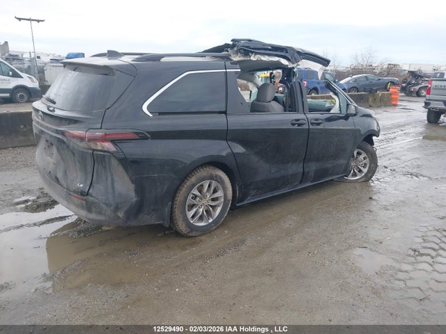 2025 Toyota Sienna Le 8-passenger მანქანა იყიდება აუქციონზე, vin: 5TDGSKFCXSS224933, აუქციონის ნომერი: 12529490