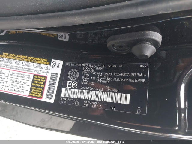 2025 Toyota Sienna Le 8-passenger მანქანა იყიდება აუქციონზე, vin: 5TDGSKFCXSS224933, აუქციონის ნომერი: 12529490