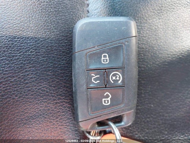 12529493 :رقم المزاد ، 3VV4B7AX3MM082780 vin ، 2021 Volkswagen Tiguan Sel Premium R-line مزاد بيع