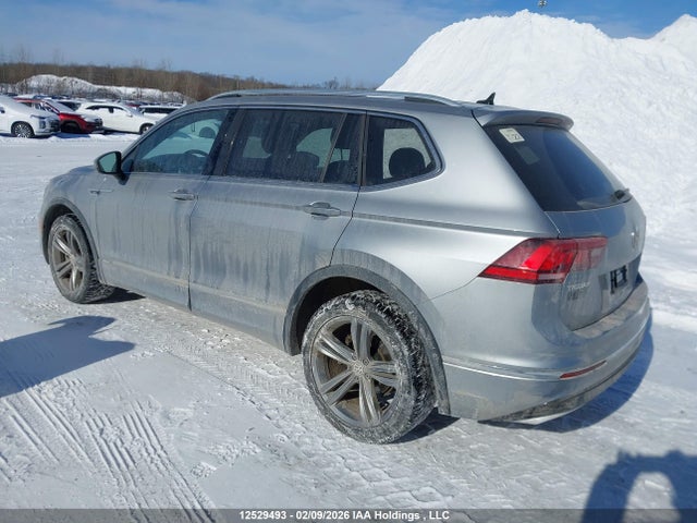 12529493 :رقم المزاد ، 3VV4B7AX3MM082780 vin ، 2021 Volkswagen Tiguan Sel Premium R-line مزاد بيع