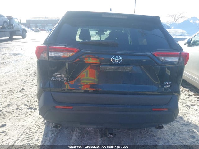 12529496 :رقم المزاد ، 2T3R1RFV4LW086747 vin ، 2020 Toyota Rav4 Xle/xle Premium مزاد بيع