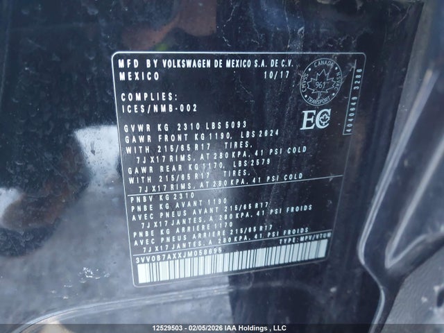 3VV0B7AXXJM058695 Volkswagen TIGUAN S