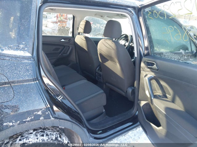 3VV0B7AXXJM058695 Volkswagen TIGUAN S