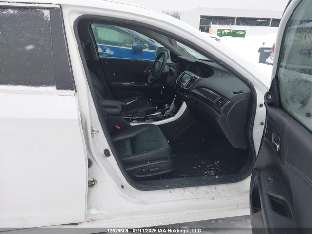 1HGCR2F04HA802600 Honda Accord