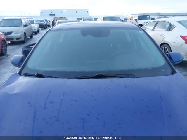 KMHLM4AG2MU100695 Hyundai ELANTRA SEL