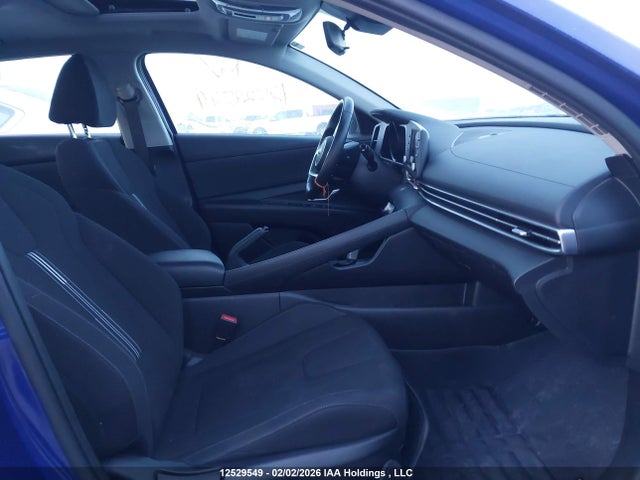 KMHLM4AG2MU100695 Hyundai ELANTRA SEL