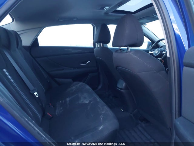 KMHLM4AG2MU100695 Hyundai ELANTRA SEL