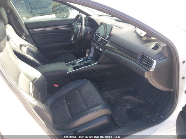 1HGCV1F34JA805275 Honda Accord Sport