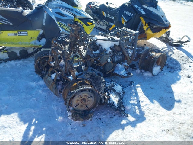 12529569 :رقم المزاد ، JY44UMW0XYA017512 vin ، 2000 Yamaha Yfm350 Fs مزاد بيع