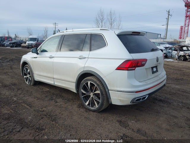 3VV4B7AX0NM135551 Volkswagen Tiguan Highline R-line