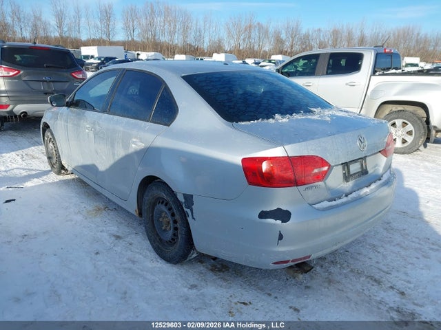 3VW2K7AJ1EM279043 Volkswagen Jetta 2.0l Trendline+