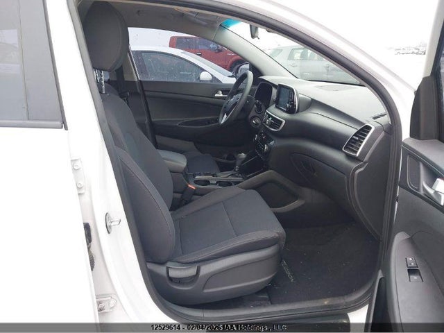 KM8J23A41KU960842 Hyundai Tucson Essential W/safety Package