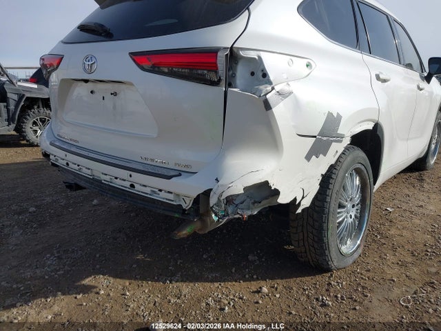 12529624 :رقم المزاد ، 5TDDZRBHXMS084247 vin ، 2021 Toyota Highlander Limited مزاد بيع