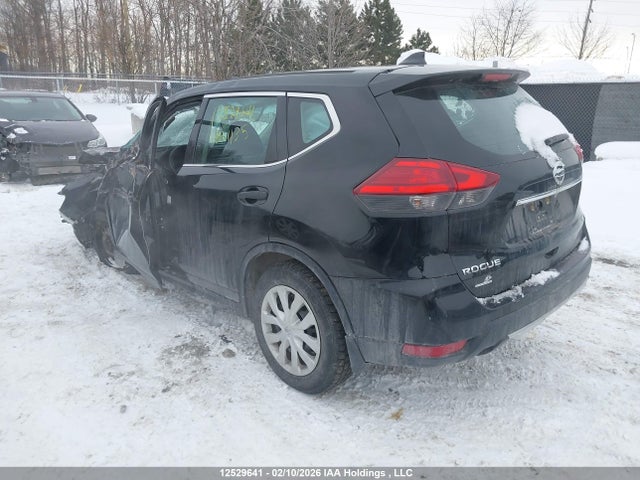 5N1AT2MV2HC821135 Nissan Rogue
