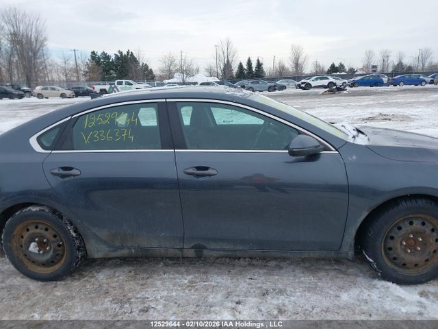 3KPF54AD7ME336374 KIA Forte