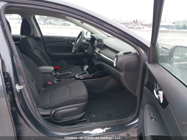 3KPF54AD7ME336374 KIA Forte