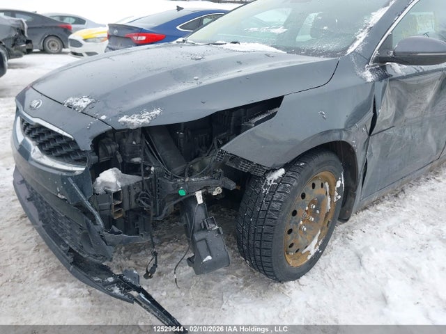 3KPF54AD7ME336374 KIA Forte