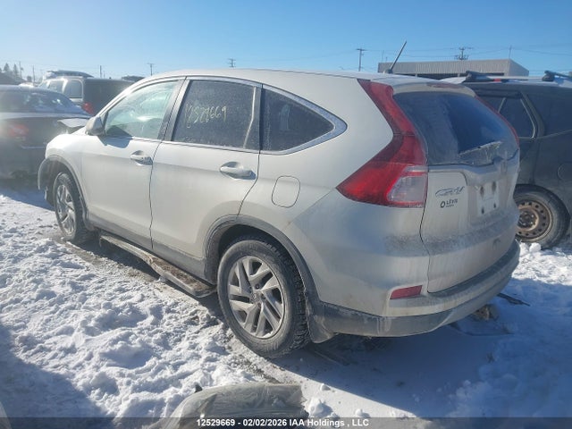 2HKRM4H43FH127640 Honda CR-V SE