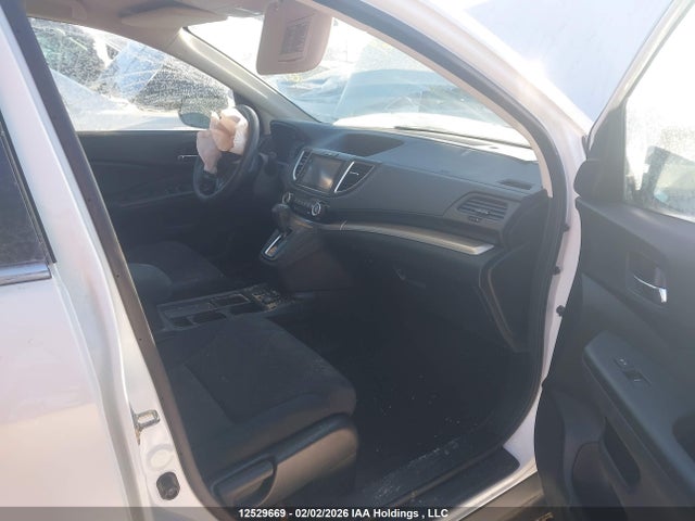 2HKRM4H43FH127640 Honda CR-V SE