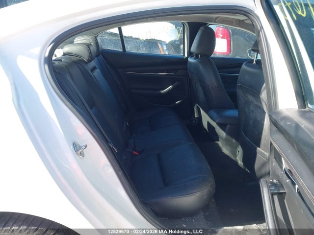 Mazda 3 Preferred Plus 2019 JM1BPBCM0K1116231 Image 8