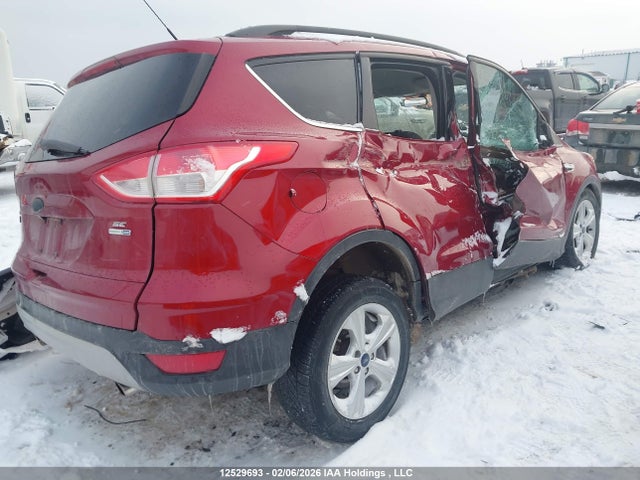 1FMCU9G94FUC30308 Ford ESCAPE SE
