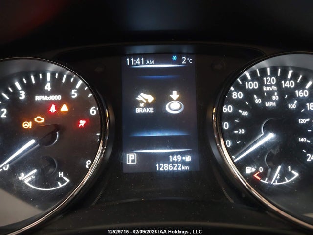 JN1BJ1CR5HW122421 Nissan QASHQAI