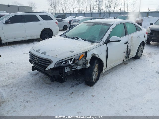 5NPE24AF6FH057356 Hyundai SONATA SE