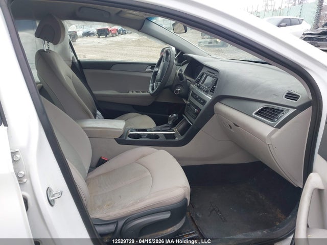5NPE24AF6FH057356 Hyundai SONATA SE