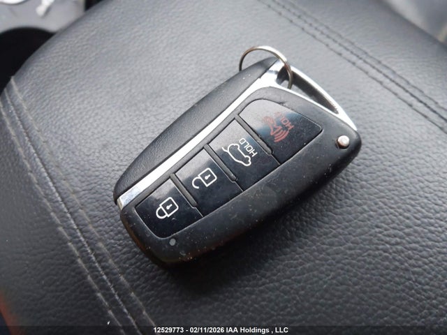 5XYZUDLB0HG483155 Hyundai Santa Fe Sport 2.4 Luxury