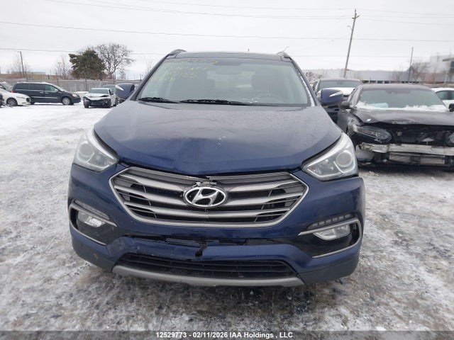 5XYZUDLB0HG483155 Hyundai Santa Fe Sport 2.4 Luxury