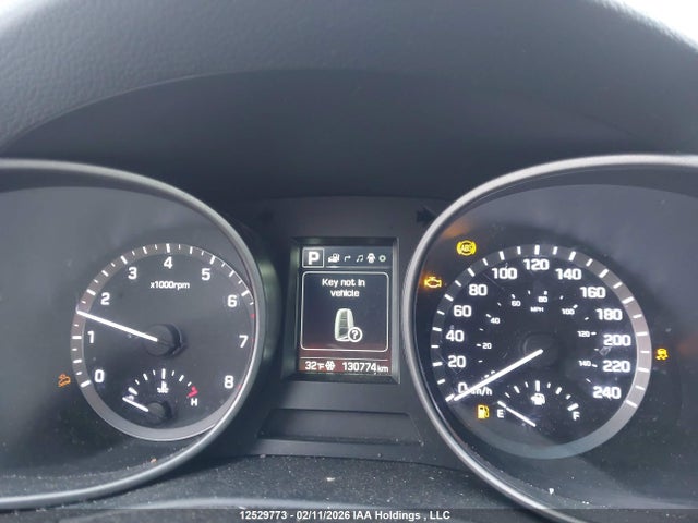 5XYZUDLB0HG483155 Hyundai Santa Fe Sport 2.4 Luxury